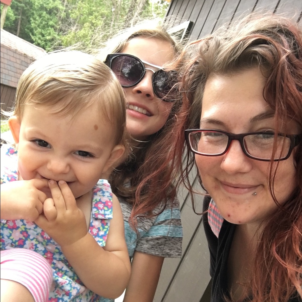 Meet your Posher, Ashley